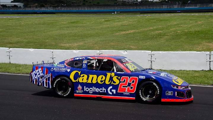 Max Gutiérrez se alista para los Playoffs de la NASCAR México