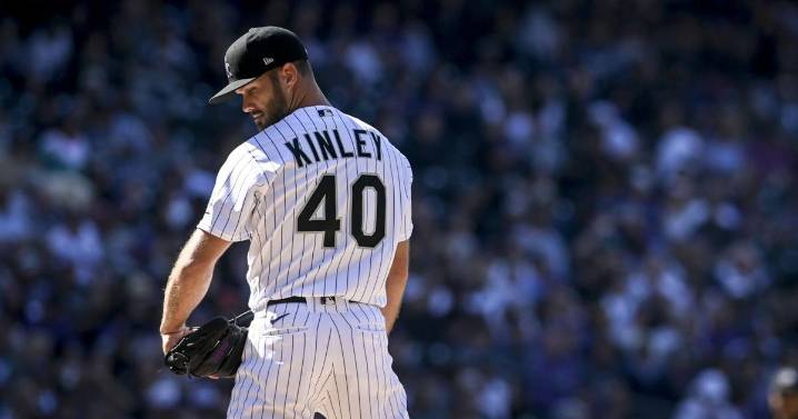 Braves acquire reliever Tyler Kinley from Rockies in swap for prospect