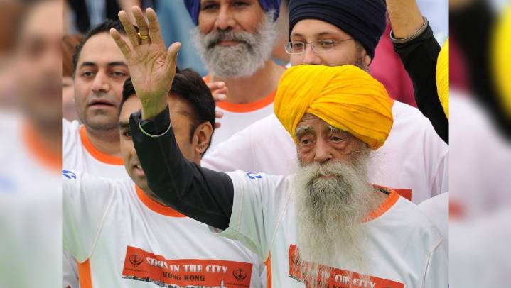 Fauja Singh, maratonista más longevo del mundo, muere atropellado a los 114 años