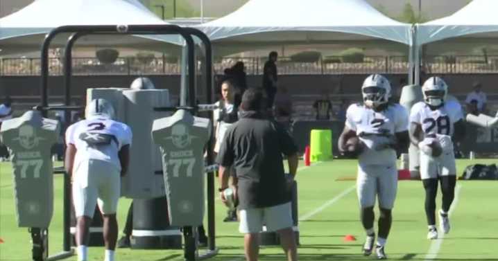 Competition ramps up as Raiders throw on pads for first time in training camp
