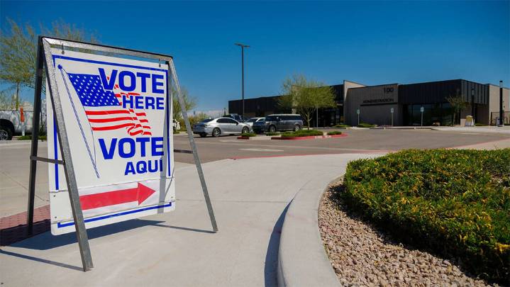 San Tan Valley residents vote on incorporation