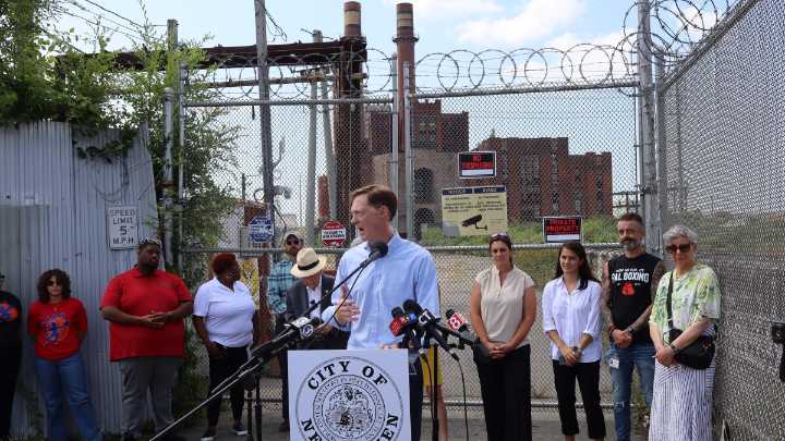 New Haven plans to turn deteriorating power plant into public pools, waterfront park