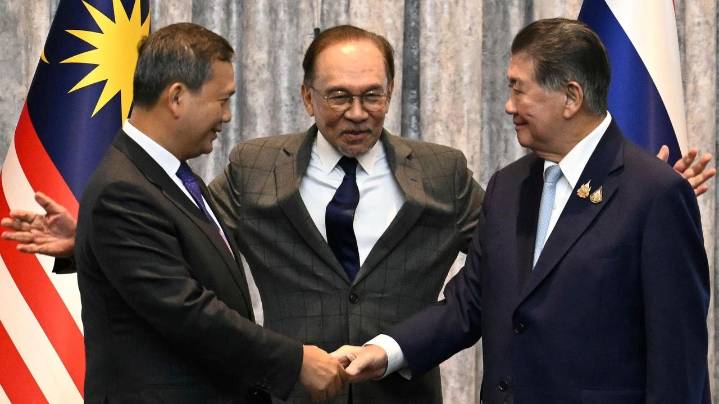 Thailand and Cambodia agree to a ceasefire in their deadly border clashes