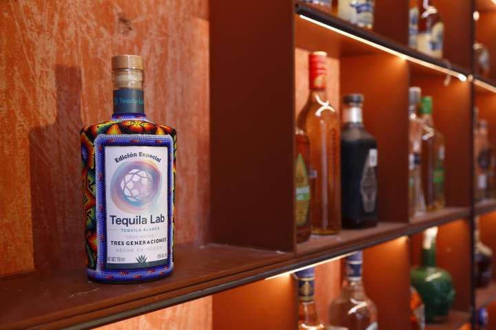 Récord Guinness de botellas de tequila en Guadalajara