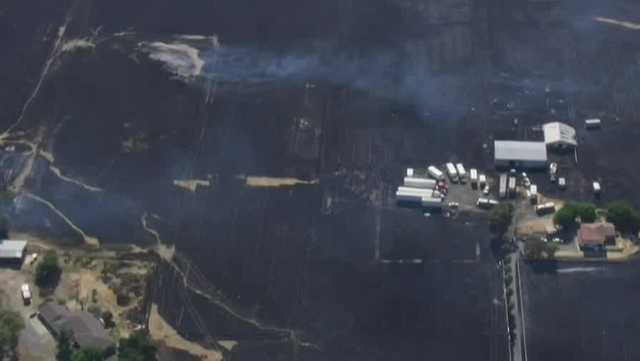 Bomberos contienen incendio de 250 acres en Rio Linda