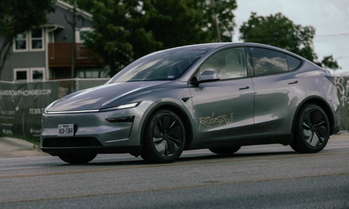 Tesla kicks Robotaxi geofence expansion into high gear in Austin