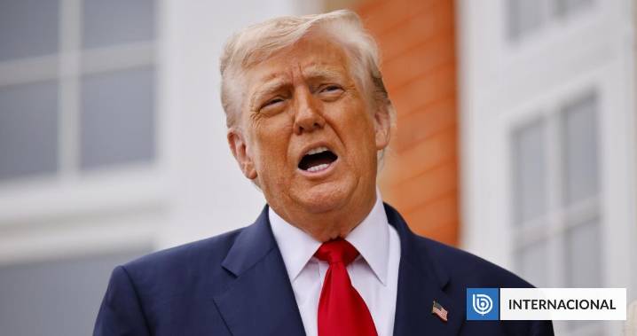Trump le da "10 o 12 días" a Rusia para un acuerdo con Ucrania y afirma estar "decepcionado" de Putin