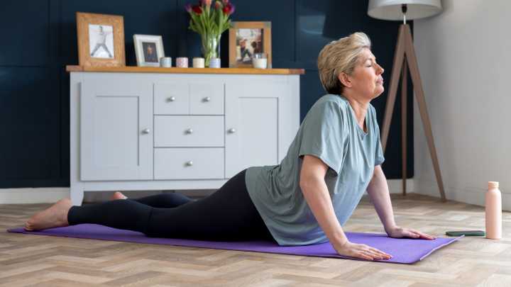 I’m a yoga teacher and this five-minute flow is the best thing I do for my back