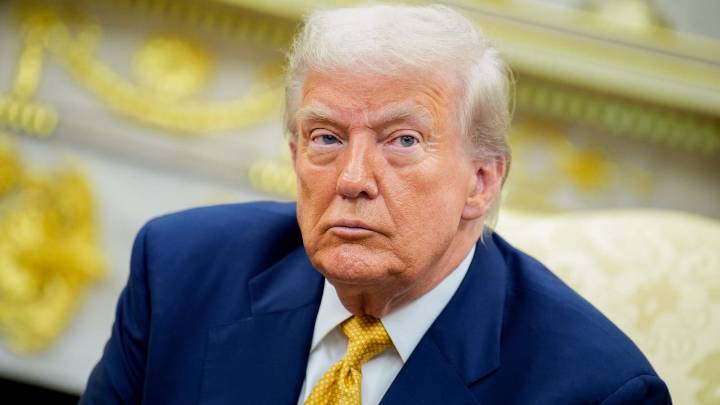 Justice Dept. told Trump he is named in Epstein files, WSJ reports