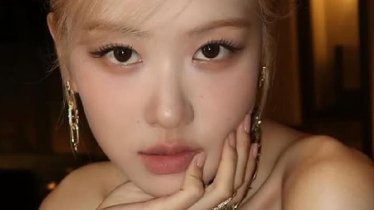 Rosewater Nails Are a K-Beauty Staple—and Summer’s Prettiest Manicure Trend