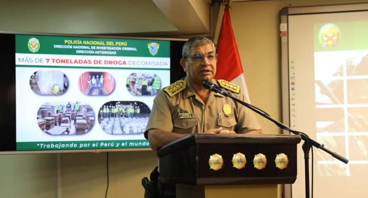 Compra de carrazos para mandos policiales se da cuando urge luchar contra la inseguridad