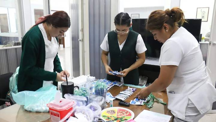 Realizan chequeos médicos preventivos a personal de El Sol de Irapuato