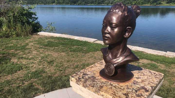 Suni Lee bust stolen from Phalen Regional Park