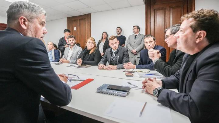 La discusión sobre la autonomía municipal gana volumen en la Constituyente