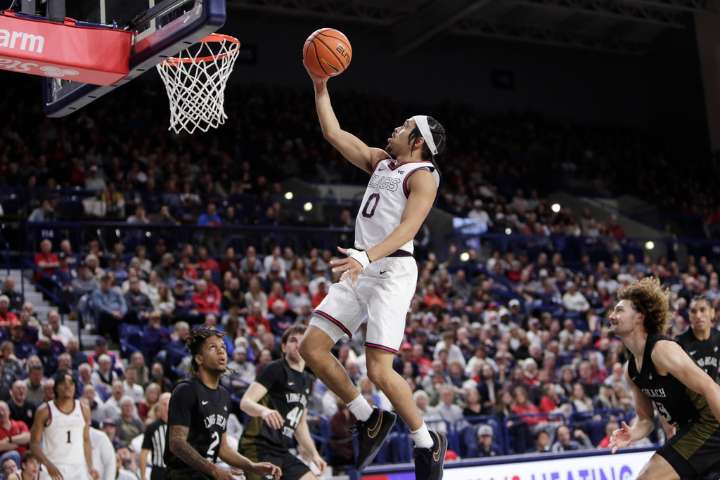 Trump issues executive order related to paying college athletes