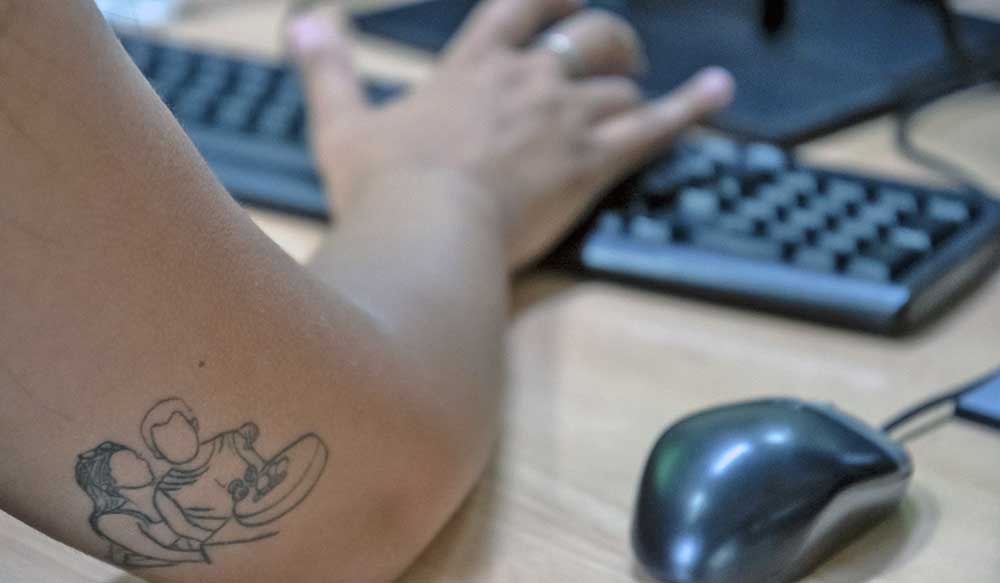 Canarias supera la media nacional en conexión diaria a internet, según el informe eCanarias 2025