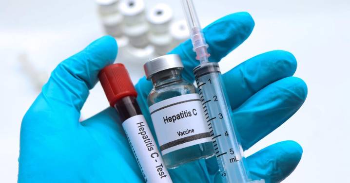 Necesario simplificar manejo de casos de hepatitis C