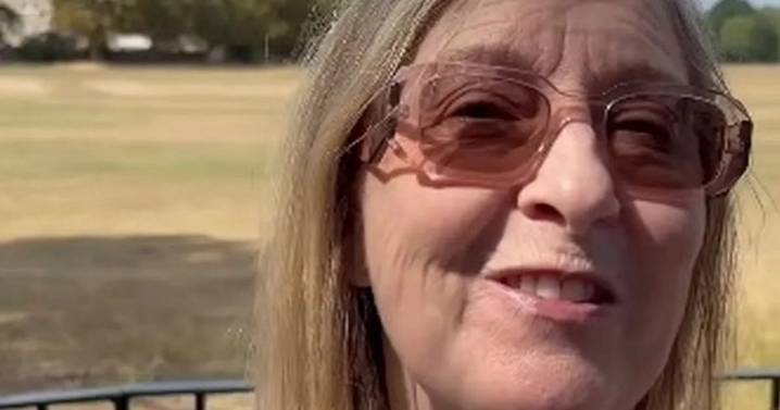 Fiona Phillips thanks fans for supporting Alzheimer's memoir in rare message
