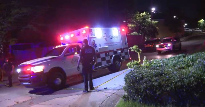 4 injured in shooting at troubled NW Atlanta apartment complex