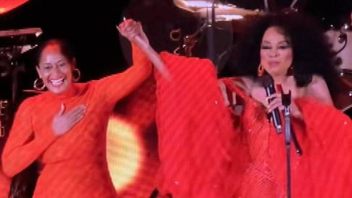 Tracee Ellis Ross Surprises Mom Diana Ross' Concert Crowd With Duet