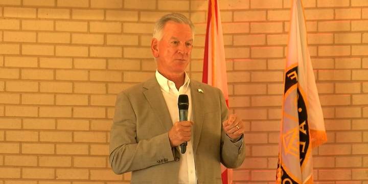 Senator Tommy Tuberville believes national debt can be reduced through tariffs