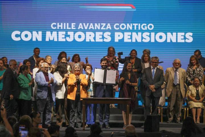 Reforma previsional debuta este viernes 1 de agosto con nueva cotización adicional