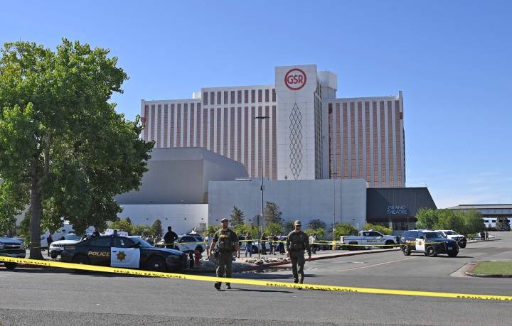 2 killed, 3 wounded in shooting outside Reno casino