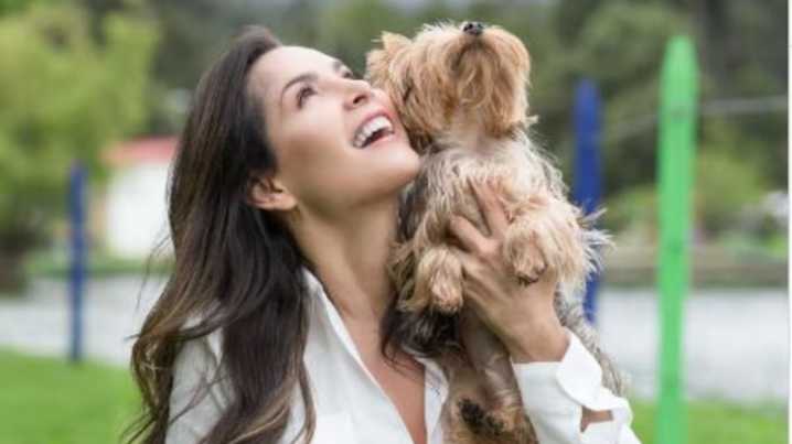 Carmen Villalobos sufre una dolorosa pérdida y se despide entre lágrimas