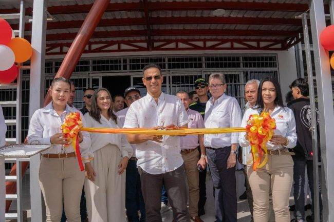 Comfacesar inauguró complejo deportivo en Bosconia