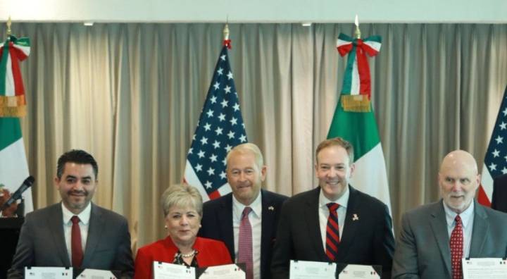México y EU firman su primer acuerdo bilateral en la era Trump, frenarán contaminación Tijuana