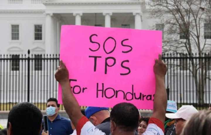 Crece la ofensiva legal contra la eliminación del TPS en EE.UU.