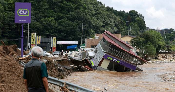 Corea del Sur, 5 días de lluvia: Mueren 17 personas y hay 11 desaparecidos