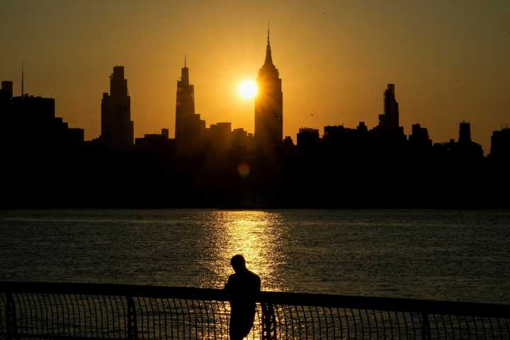 100 million Americans on alert for extreme heat, humidity
