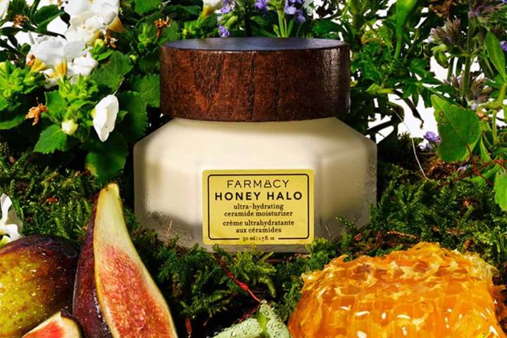 Amazon Shoppers Say Thiat $20 Farmacy Moisturizer Softens Wrinkles