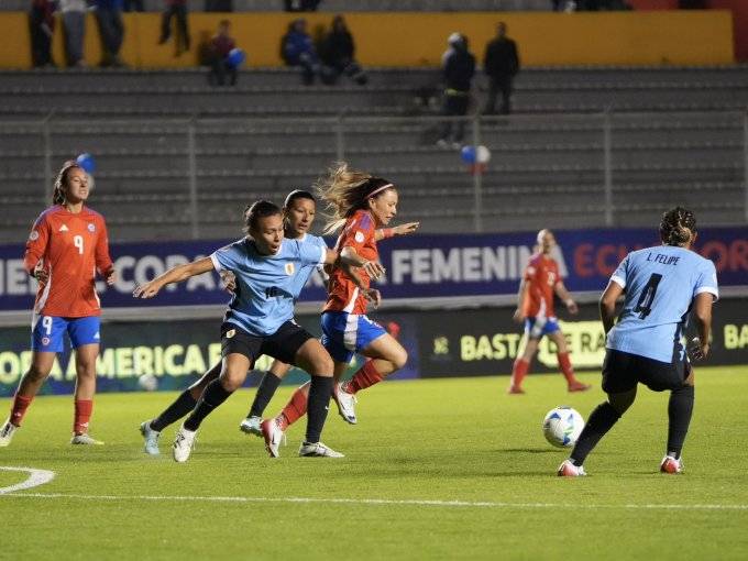 Uruguay golea a Chile en la Copa América femenina y lo saca de la carrera por un boleto a los Juegos Olímpicos