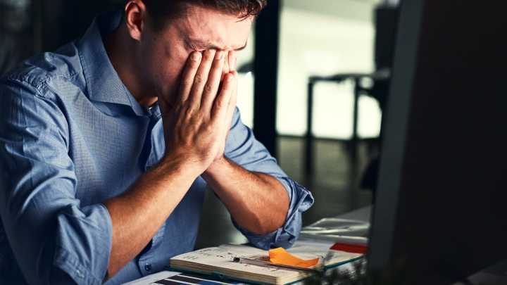 Science Explains Who's Happier: Night Owls Or Early Birds?
