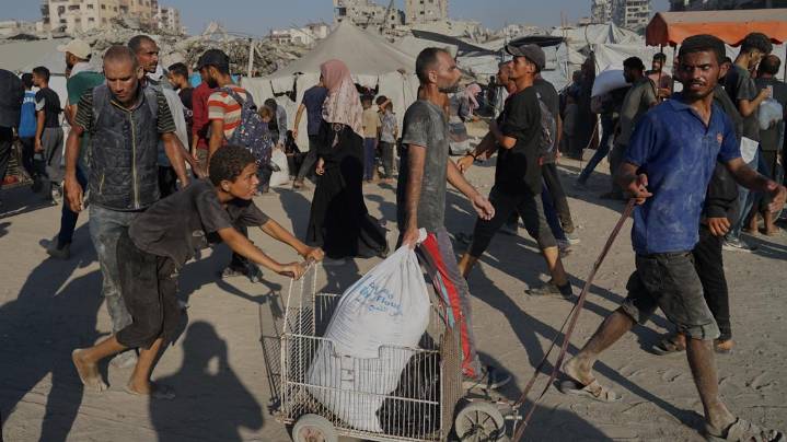 Israel starts limited fighting pause in Gaza as concerns over hunger grow