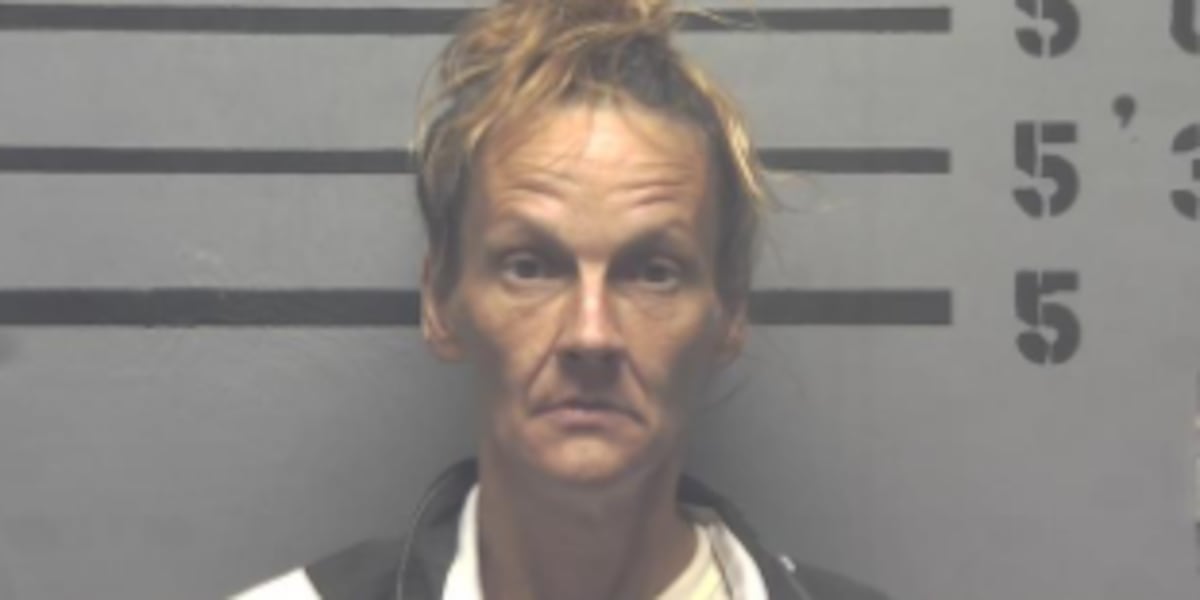 MPD: Woman charged with public intoxication after being arrested outside gas station