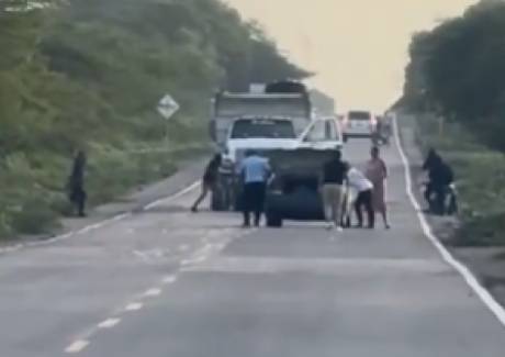 INSEGURIDAD: A ‘frijolito’ delincuentes armados, lo atracaron, le quitaron su carro y lo dejaron amarrado en la vía Albania
