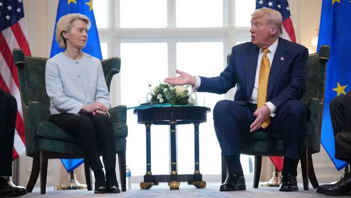 EE.UU. y la Unión Europea firman acuerdo arancelario histórico
