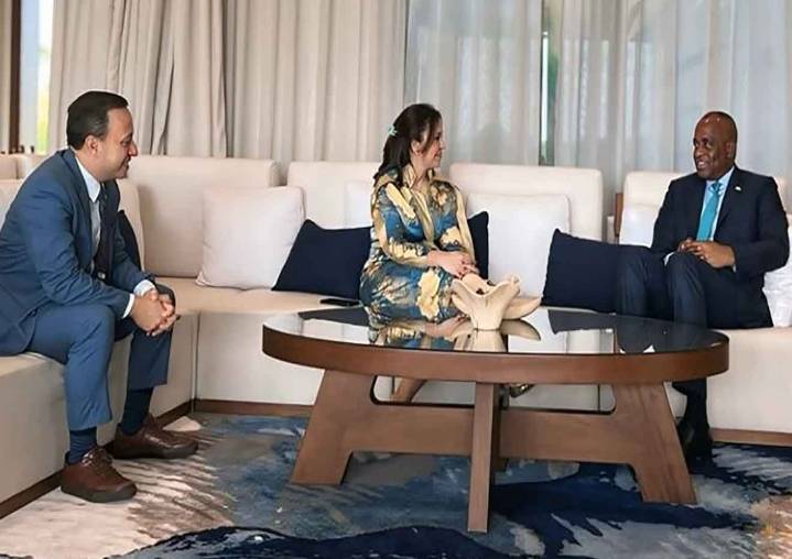 Venezuela fortalece cooperación económica con Dominica en ACTIF 2025