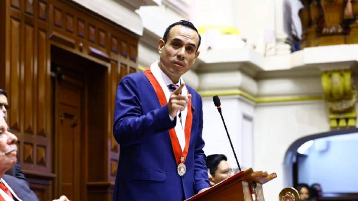 José Jerí asume presidencia del Congreso