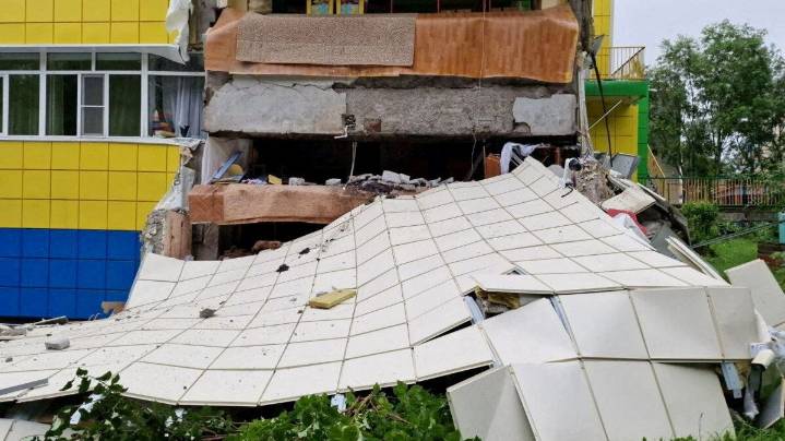 See photos and videos following Russian earthquake, tsunami warnings