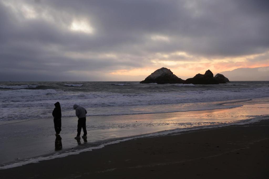 Tsunami warnings fading after one of largest earthquakes ever recorded