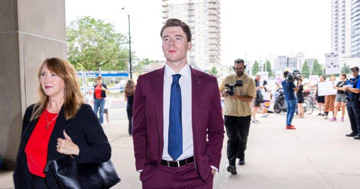 5 former players of Canada's junior hockey team acquitted by judge in sexual assault case