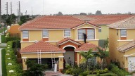 Una aseguradora pide más del doble… y consigue 31.5%: suben seguros por huracanes en Florida