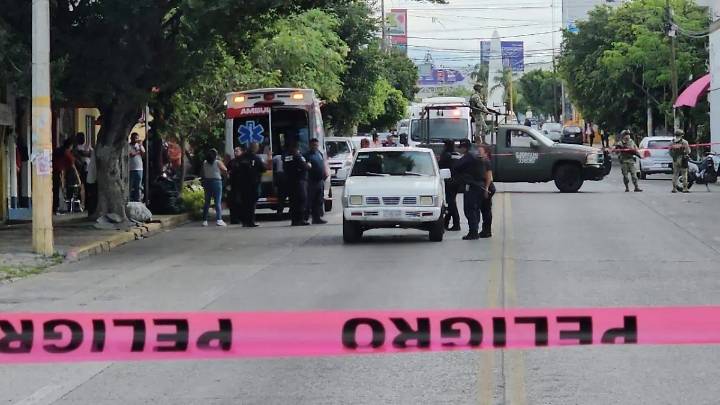 Atacan a dos carniceros en avenida Insurgentes de Cuautla