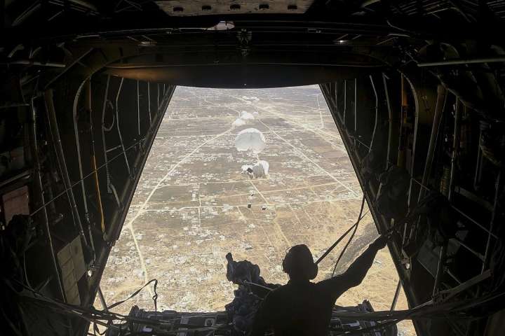 Dozens killed while seeking food in Gaza as US envoy heads to Israel