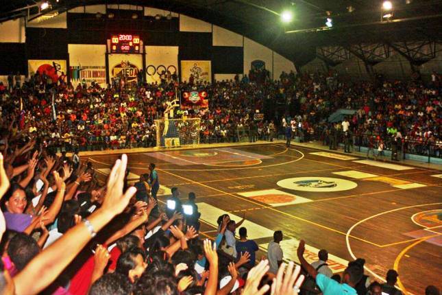 ¿Sabías que el futbol de salón asumió la batuta del futbol sala para intentar clasificar al Delta a los Juegos Nacionales?