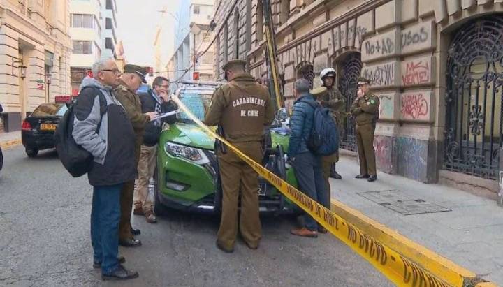 Roban banco en centro de Valparaíso: Habrían sustraído $7 mil millones